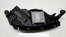 Load image into Gallery viewer, Frontscheinwerfer Skoda Fabia III 6V1941015E Full LED Rechts oder Links