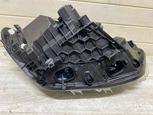 Laden Sie das Bild in den Galerie-Viewer, Frontscheinwerfer BMW 1 F21 F20 7214787 Links Scheinwerfer Headlight
