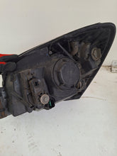 Laden Sie das Bild in den Galerie-Viewer, Frontscheinwerfer Kia Sportage II 921020Z110 FALSE Scheinwerfer Headlight SCH8705160461zo