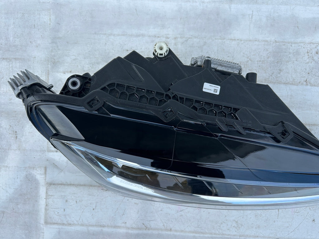 Frontscheinwerfer Skoda Superb III 3V1941016D Full LED Rechts Headlight