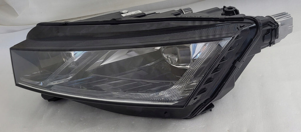 Frontscheinwerfer Skoda Octavia IV 5E4941015B Links Scheinwerfer Headlight SCH4523123017px