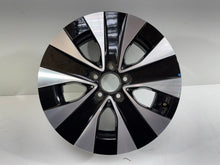 Laden Sie das Bild in den Galerie-Viewer, 1x Alufelge 17 Zoll 7.0" 5x112 51ET A4474015200 Mercedes-Benz Rim Wheel FEL8992590248mq