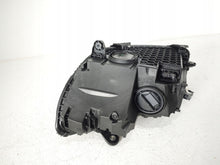 Laden Sie das Bild in den Galerie-Viewer, Frontscheinwerfer Mercedes-Benz W206 A2069067203 Full LED Rechts Headlight SCH9044052163zo
