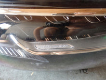 Load image into Gallery viewer, Frontscheinwerfer Mercedes-Benz Cls A2579066602 LED Rechts Headlight