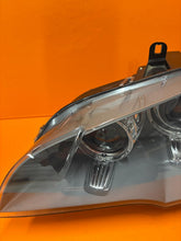 Load image into Gallery viewer, Frontscheinwerfer BMW X5 E70 7221895 Xenon Links Scheinwerfer Headlight SCH1928098139gz