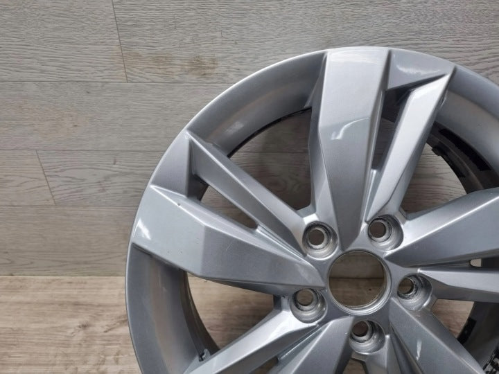 1x Alufelge 15 Zoll 5.5" 5x100 40ET 2G0601025N VW Polo Rim Wheel FEL3023367899hj