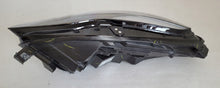 Laden Sie das Bild in den Galerie-Viewer, Frontscheinwerfer Tesla Model 3 1514953-00-C Rechts Scheinwerfer Headlight