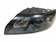 Load image into Gallery viewer, Frontscheinwerfer Volvo S40 1305235855 Links Scheinwerfer Headlight SCH9644648705jg