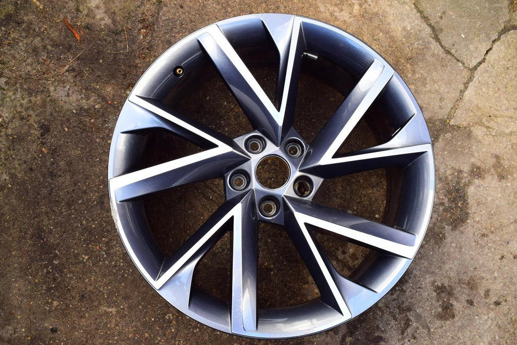 1x Alufelge 19 Zoll 8.0" 5x112 44ET Glanz Grau 3V0601025AP Mg Superb Iii