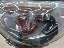 Laden Sie das Bild in den Galerie-Viewer, Frontscheinwerfer Mercedes-Benz W213 A2139060210 Rechts Scheinwerfer Headlight SCH8063031452uw