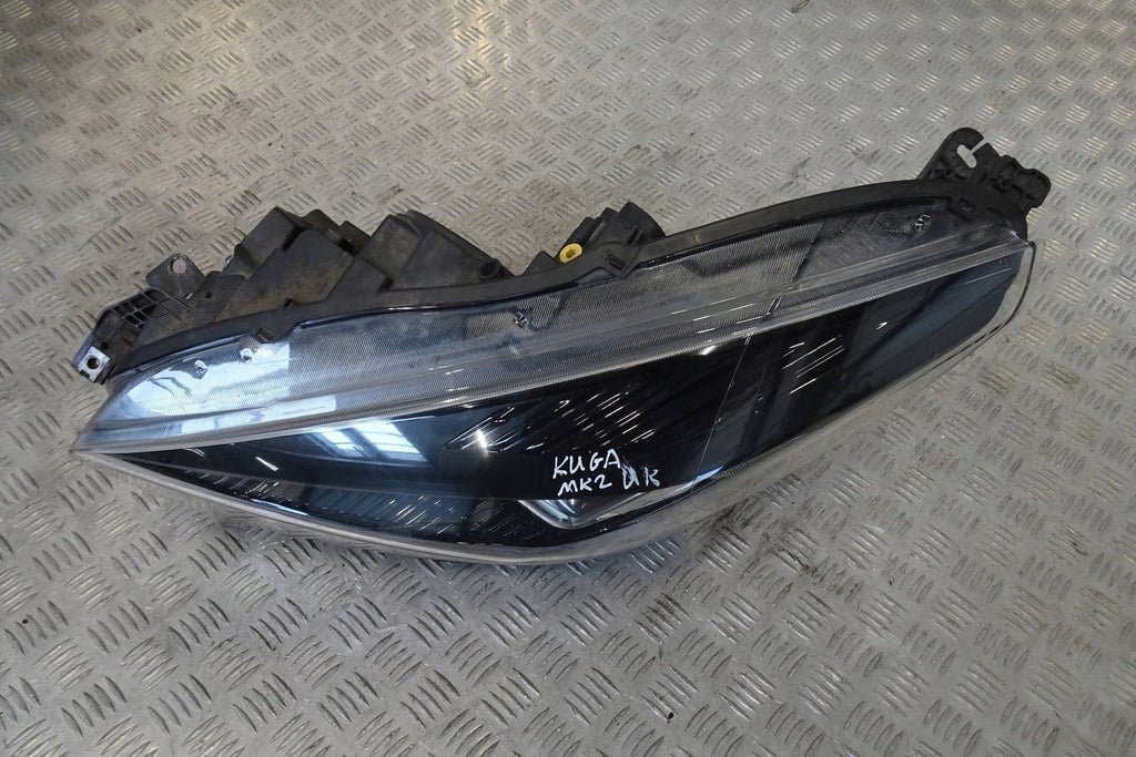 Frontscheinwerfer Ford Kuga GV41-13W030-GE Ein Stück (Rechts oder Links) SCH6373652670kg