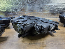 Load image into Gallery viewer, Frontscheinwerfer VW Sportsvan 517941005C Links Scheinwerfer Headlight SCH2327092565pk