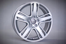 Laden Sie das Bild in den Galerie-Viewer, 4x Alufelge 18 Zoll 8.0" 5x112 46ET Glanz Silber 8V0601025AP Audi A3 Rim Wheel FEL6064149211fq