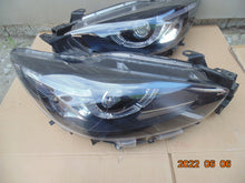 Laden Sie das Bild in den Galerie-Viewer, Frontscheinwerfer Mazda Cx5 LED Ein Stück (Rechts oder Links) Headlight