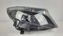 Laden Sie das Bild in den Galerie-Viewer, Frontscheinwerfer Mercedes-Benz Viano A4479065900-KUD Links Headlight