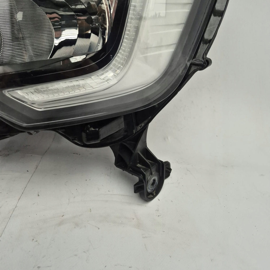 Frontscheinwerfer Renault Master III 260607867R Links Scheinwerfer Headlight SCH6206758280hm