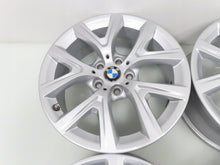 Laden Sie das Bild in den Galerie-Viewer, 4x Alufelge 17 Zoll 6.5" 5x112 39ET Glanz Silber 6856076 BMW F39 X1 F48 FEL1052918538tv