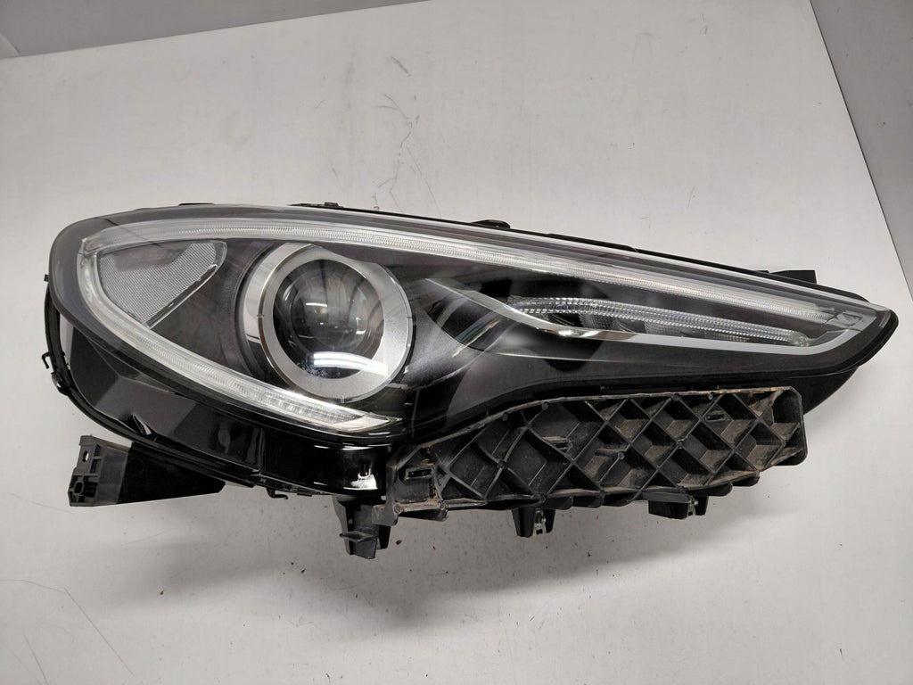 Frontscheinwerfer Alfa Romeo Stelvio 50559297 Xenon Rechts Headlight SCH2688228235cn
