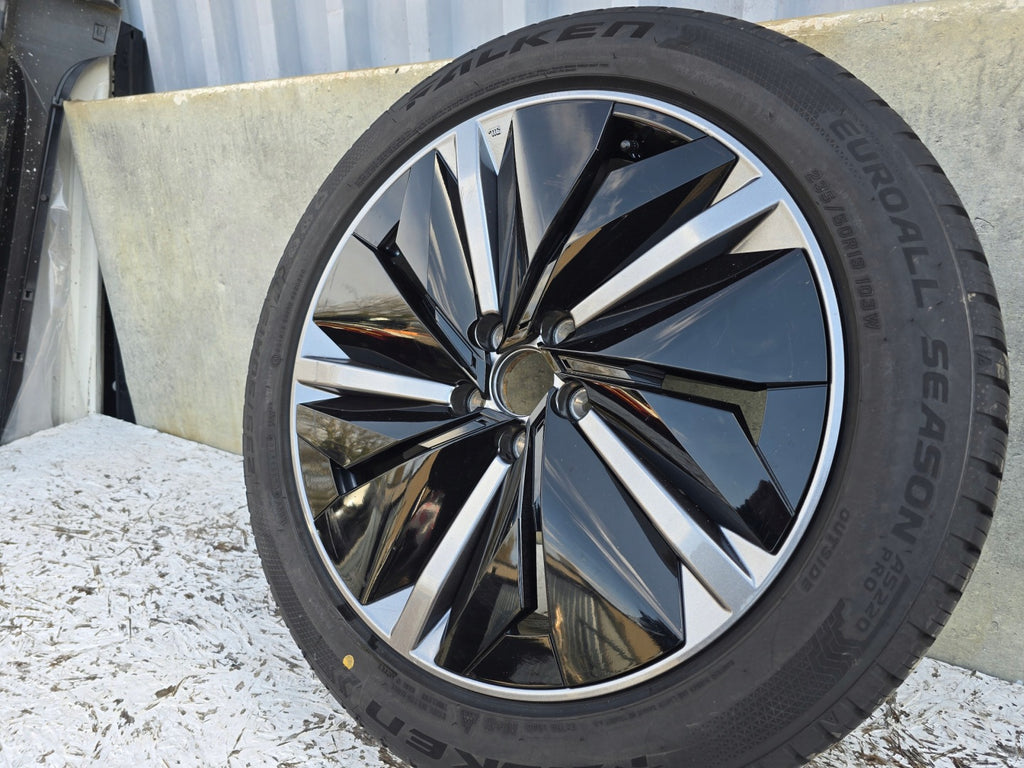 1x Alufelge 19 Zoll 7.5" 5x114.3 40315 5M90D Nissan I Rim Wheel FEL4551211135xg