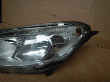 Laden Sie das Bild in den Galerie-Viewer, Frontscheinwerfer Ford Transit Tourneo Courier ET76-13W030-AK Links Headlight SCH5015851180xx