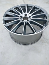 Laden Sie das Bild in den Galerie-Viewer, 1x Alufelge 20 Zoll 10.0" 5x112 Glanz Schwarz A2234011600 Mercedes-Benz W223 FEL5371224097jo