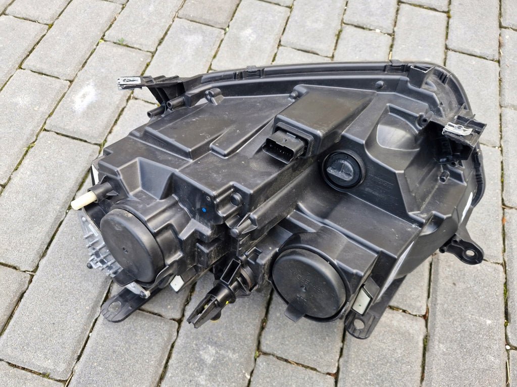 Frontscheinwerfer Dacia Duster 2601011377 LED Rechts Scheinwerfer Headlight SCH1269501788ir