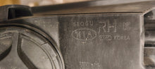 Load image into Gallery viewer, Frontscheinwerfer Kia Stonic 92102-H8 Rechts Scheinwerfer Headlight SCH7785102082bk