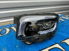 Laden Sie das Bild in den Galerie-Viewer, Frontscheinwerfer Mercedes-Benz Glb A2479060106 Links Scheinwerfer Headlight SCH5747300390nd