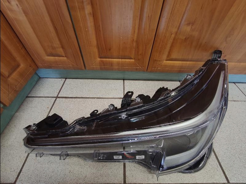 Frontscheinwerfer Toyota Corolla 81150-02X10 Full LED Links Headlight