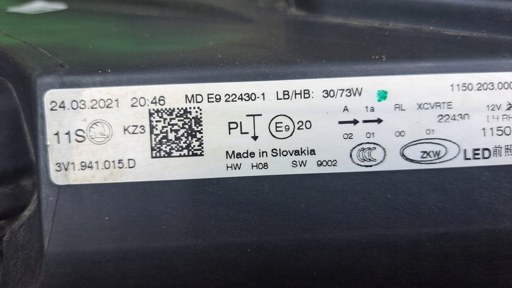 Frontscheinwerfer Skoda Superb III 3V1941015D LED Links Scheinwerfer Headlight