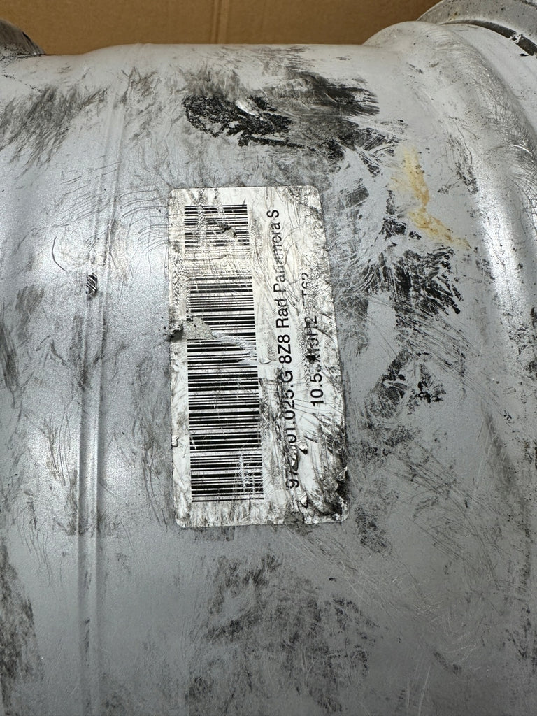 1x Alufelge 19 Zoll 10.5" 5x130 971601025G Porsche Panamera 971 Rim Wheel FEL5716416250ul