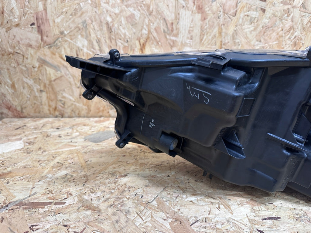 Frontscheinwerfer Toyota Yaris 48531771302 Rechts Scheinwerfer Headlight SCH7913916571oa