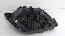 Laden Sie das Bild in den Galerie-Viewer, Frontscheinwerfer Mercedes-Benz W247 A2479062503 LED Links Headlight SCH2815668238gd