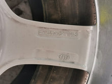 Laden Sie das Bild in den Galerie-Viewer, 1x Alufelge 17 Zoll 7.5" 5x112 43ET 8V0601025S Audi A4 A3 Rim Wheel FEL9688550362dg