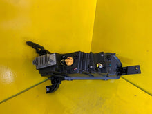 Load image into Gallery viewer, Frontscheinwerfer Dacia Spring 266052417R LED Links Scheinwerfer Headlight