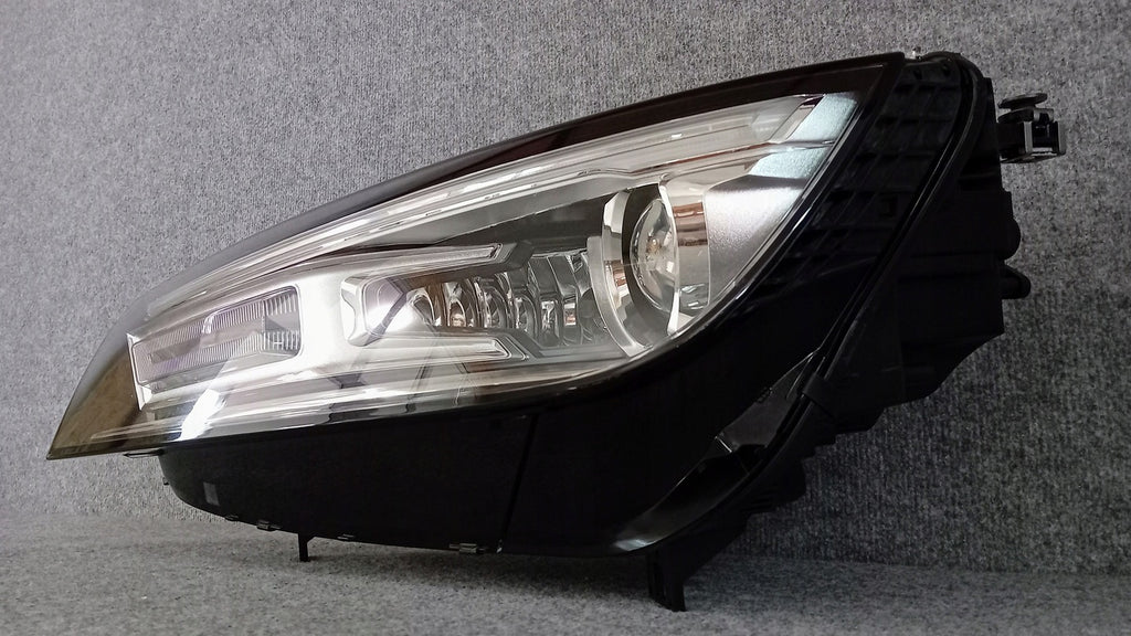 Frontscheinwerfer Audi Q5 80A941005 Links Scheinwerfer Headlight