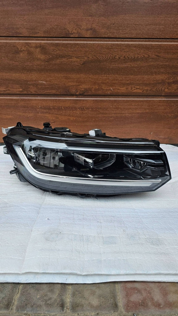 Frontscheinwerfer VW T-Cross 2GM941036G Rechts Scheinwerfer Headlight SCH9117404663jy