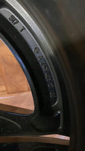 Laden Sie das Bild in den Galerie-Viewer, 1x Alufelge 18 Zoll 7.5&quot; 5x112 53 5ET A2434011700 Mercedes-Benz Eqa Amg