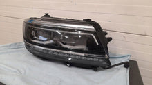 Laden Sie das Bild in den Galerie-Viewer, Frontscheinwerfer VW Tiguan 5NN941082 Vorderseite Scheinwerfer Headlight SCH4467205135rd