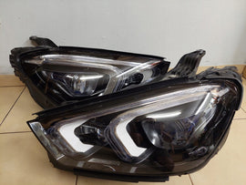Frontscheinwerfer Mercedes-Benz Gle A1679068607 LED Rechts oder Links