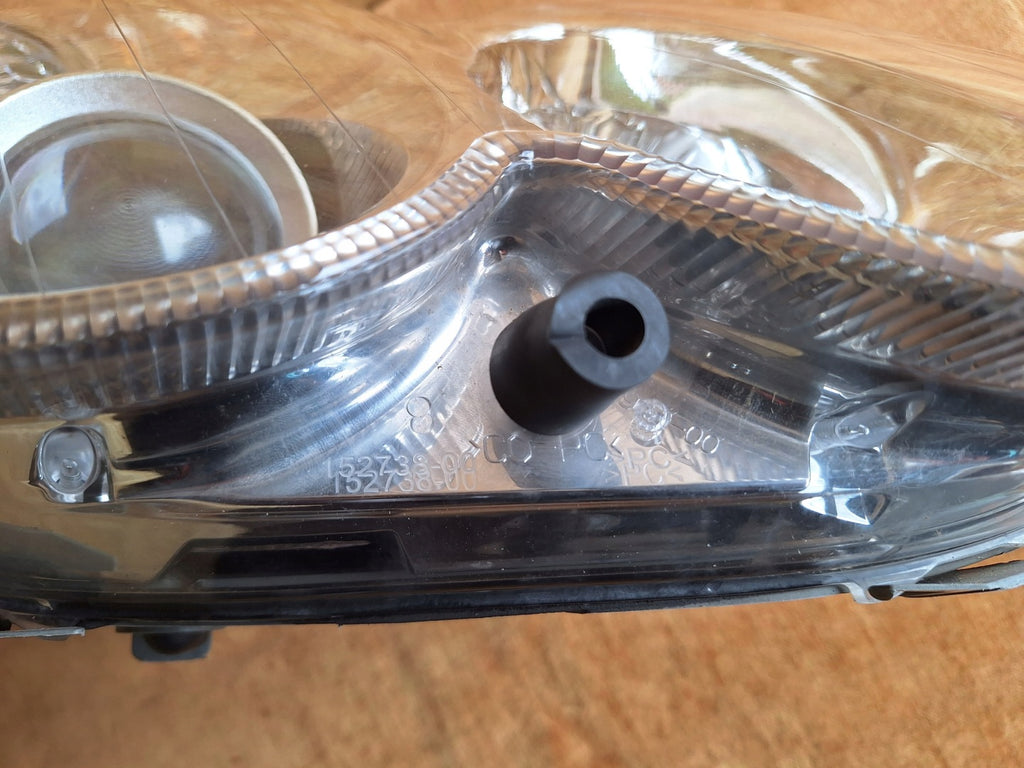 Frontscheinwerfer Mercedes-Benz W203 15273800 Xenon Rechts Headlight SCH6040003341gs
