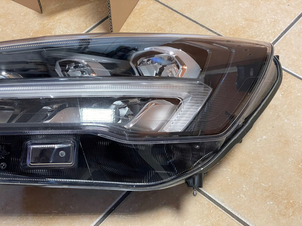 Frontscheinwerfer Ford Focus MX7B-13E015-EB Links Scheinwerfer Headlight