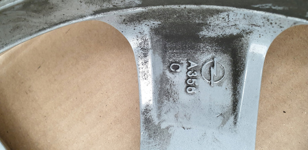 1x Alufelge 16 Zoll 6.5" 4x108 38ET Glanz Silber 9832277280 Opel Corsa F