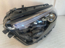 Laden Sie das Bild in den Galerie-Viewer, Frontscheinwerfer Mercedes-Benz W177 A1779065704 LED Links Headlight SCH4402166660zi