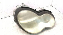 Laden Sie das Bild in den Galerie-Viewer, Frontscheinwerfer Mercedes-Benz 0301166202 Rechts Scheinwerfer Headlight SCH1755816346lu