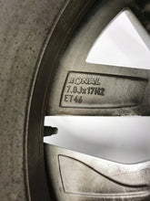 Load image into Gallery viewer, 1x Alufelge 17 Zoll 46ET Silber 5E3601025 Skoda Octavia I Rim Wheel FEL5101840225xa