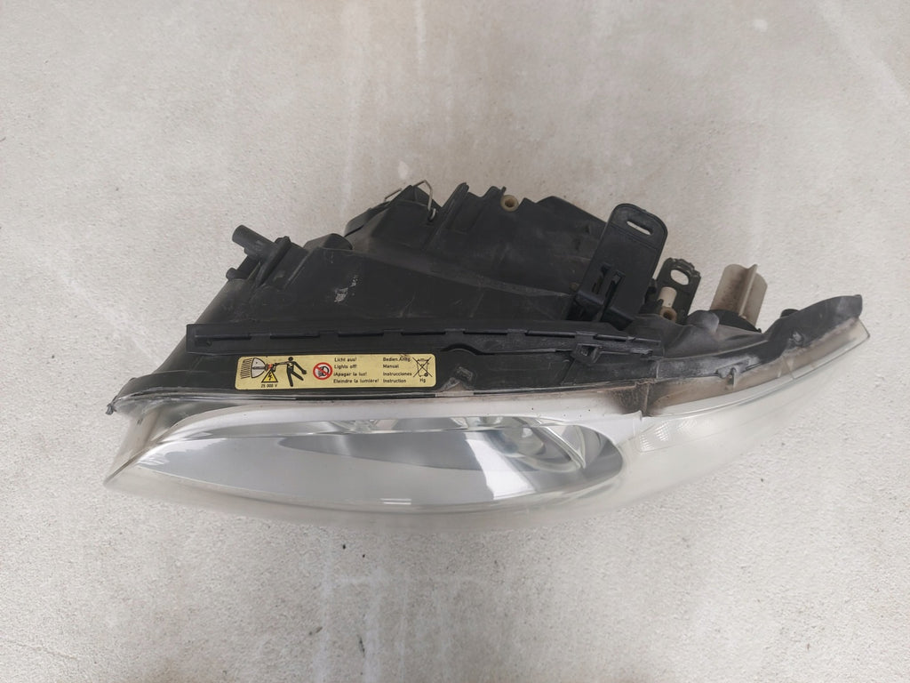 Frontscheinwerfer BMW E88 E81 E82 E87 7180839 7180831 Links Headlight SCH3388382342lh