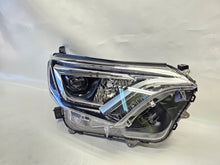 Laden Sie das Bild in den Galerie-Viewer, Frontscheinwerfer Toyota Rav 4 III LED Rechts Scheinwerfer Headlight SCH3148735942ra