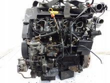 Laden Sie das Bild in den Galerie-Viewer, Motor Renault Master I S9W702 2.8 114PS 84kW Diesel Engine Unkomplett