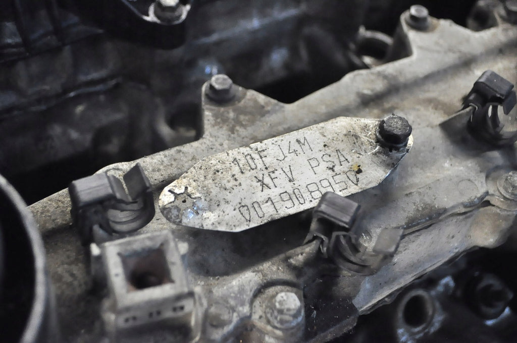 Motor Peugeot III 407 XFV 3.0 211PS 155kW 189TKm 2006 Benzin Engine Unkomplett